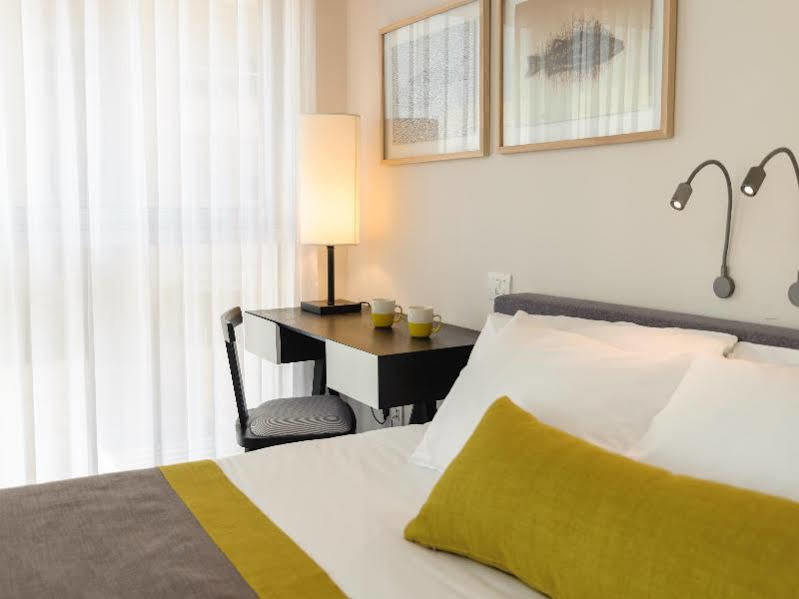 Herods Herzliya Hotel By The Beach Exterior photo